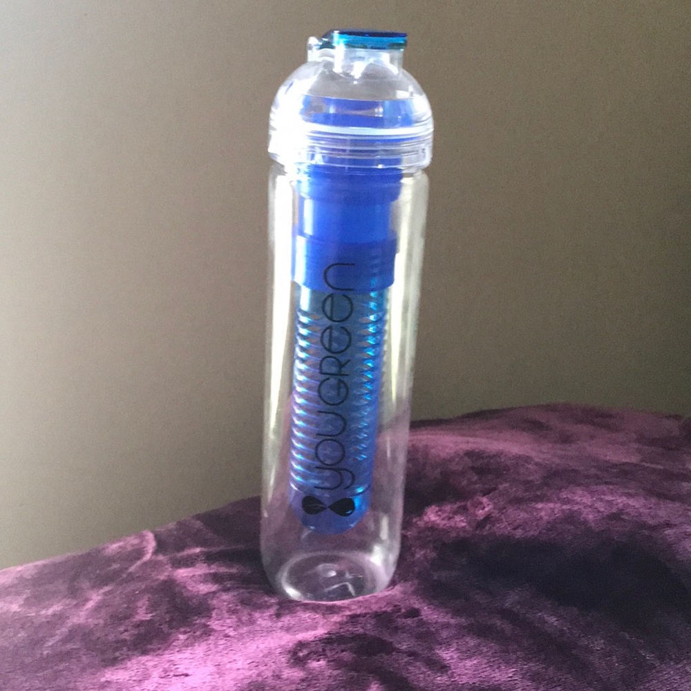 Water bottle